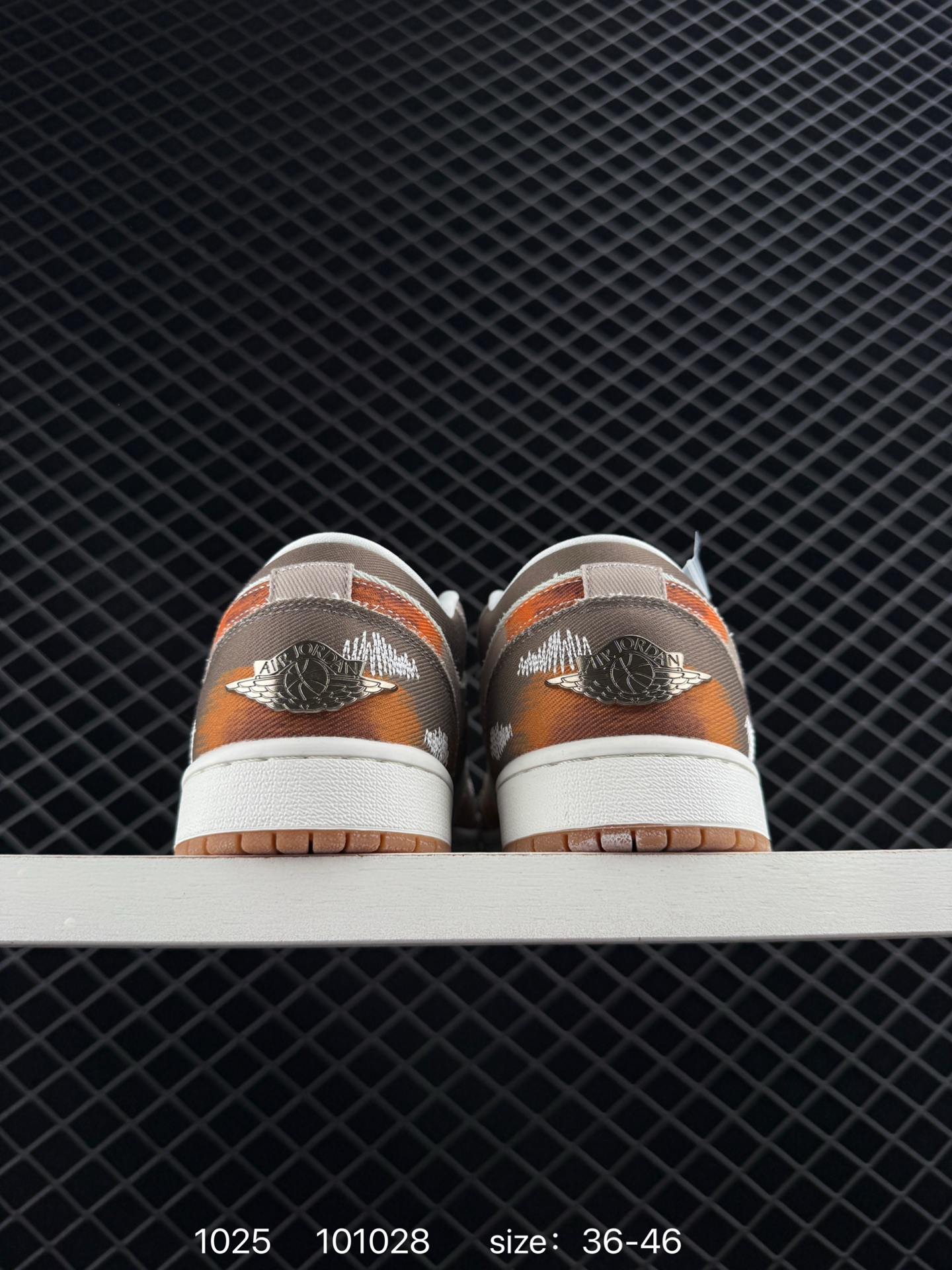 Travis Scott x Air Jordan 1 ” Reverse Mocha “